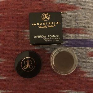 Brand New Anastasia Dark Brown Dipbrow Pomade